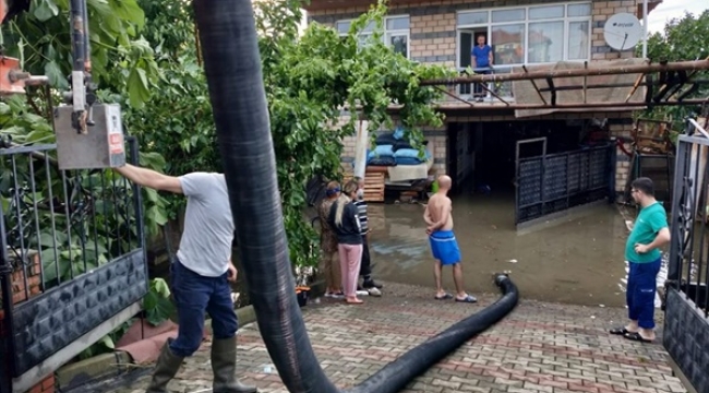 Gümüşyaka'da Gün Boyu Tahliye Çalışması Yapıldı