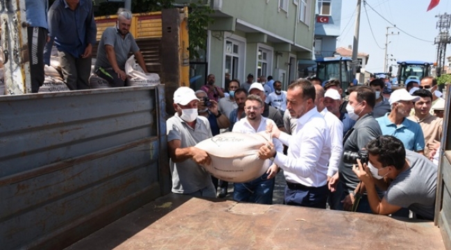 Gazitepeli Çiftçiler Tohumluk Arpalarına Kavuştu