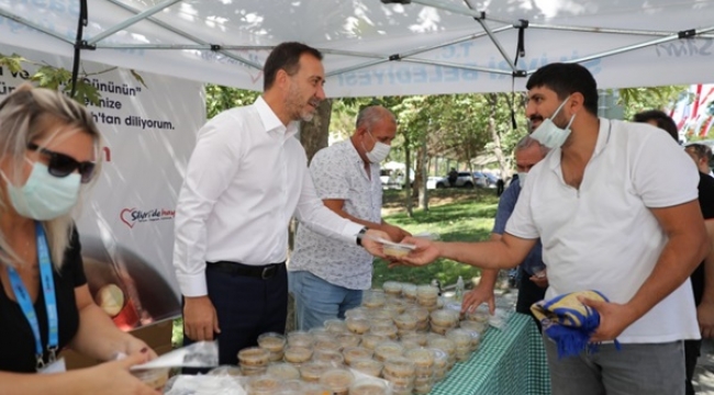 Silivri Belediyesinden Binlerce Kişiye Aşure İkramı