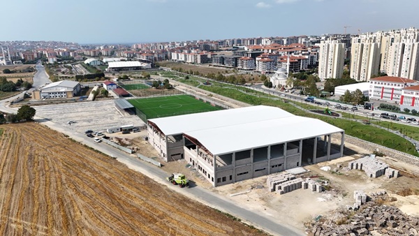 Başkan Balcıoğlu Spor Adası ve Tarihi Belediye Binası Projelerini İnceledi