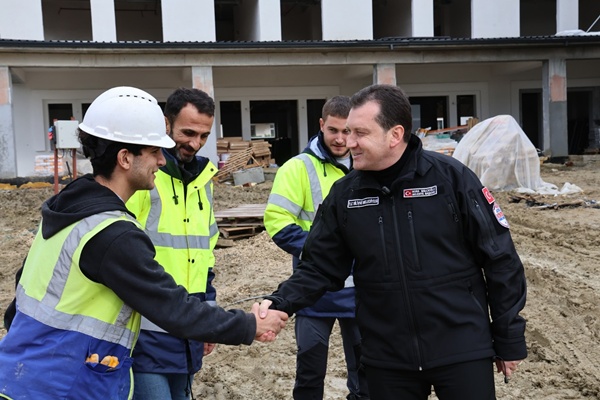  "Çünkü biz biliyoruz ki Silivri Birlikte Güzel!"