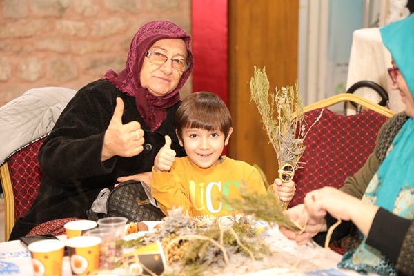 Silivri Belediyesi Kadınlara Özel Tıbbi Aromatik Bitkiler Atölyesi Düzenlendi