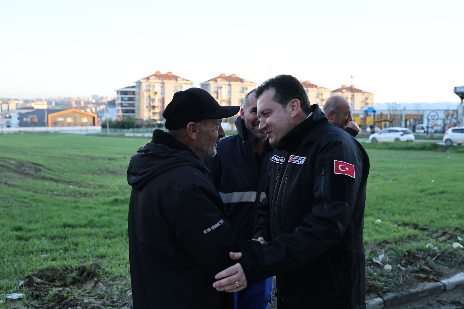 "Yılın ilk gününde de son gününde de hizmet peşindeyiz"