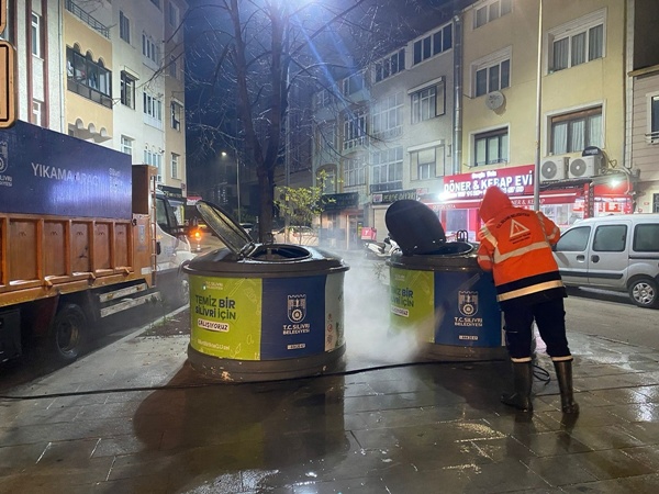 Silivri Belediyesi Temizlik Çalışmalarını Aralıksız Sürdürüyor