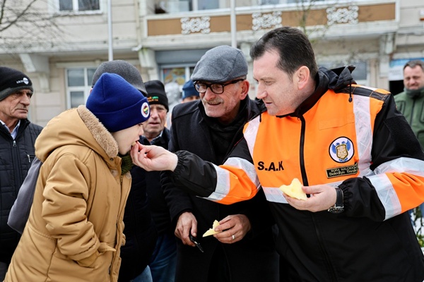 Başkan Bora Balcıoğlu, Kadıköy Mahallesi'ni Ziyaret Etti