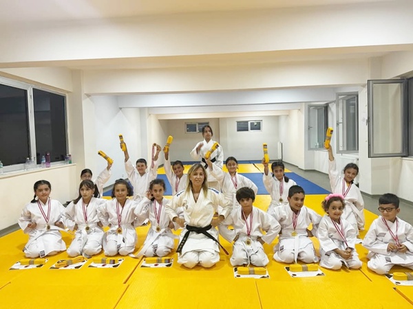 TÜGVA Silivri'den Gençlere Budokaido Ve Karate Kursu